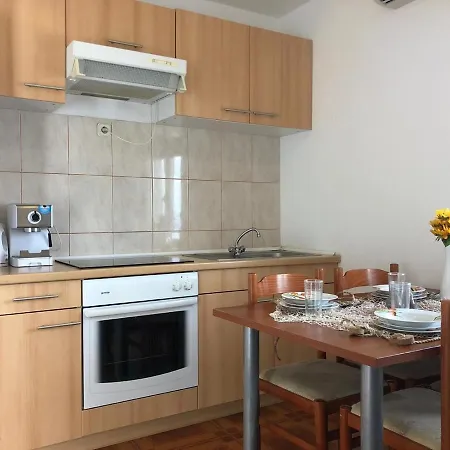 Mladen * Трогир